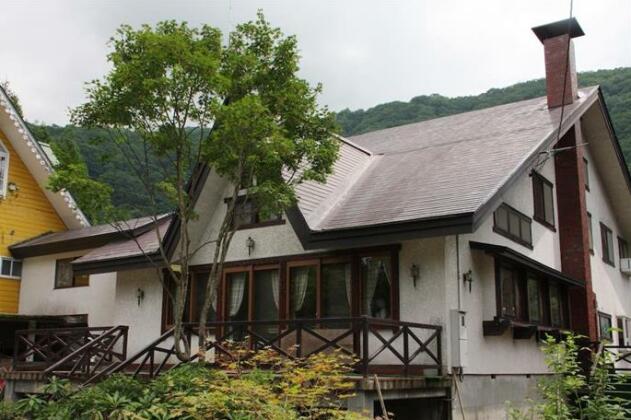 Guest House Wind Inn Hakuba