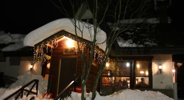 Guest House Wind Inn Hakuba - Photo2