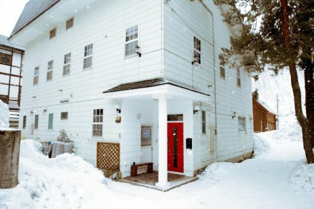 Red Door Lodge Hakuba