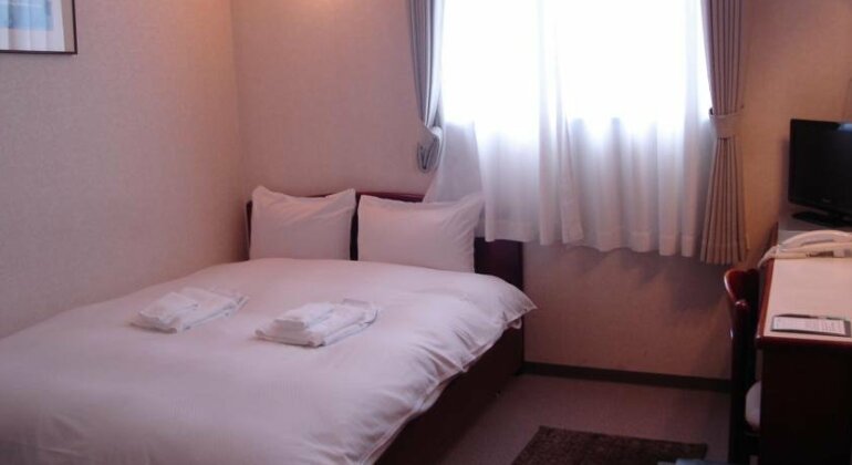 Eki-mae Hotel New Rest - Photo3