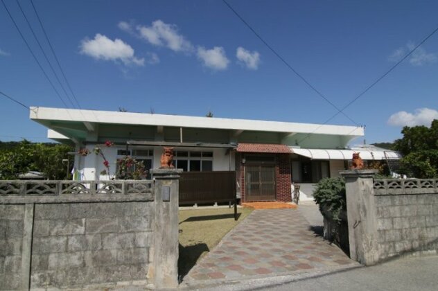  Photo 2