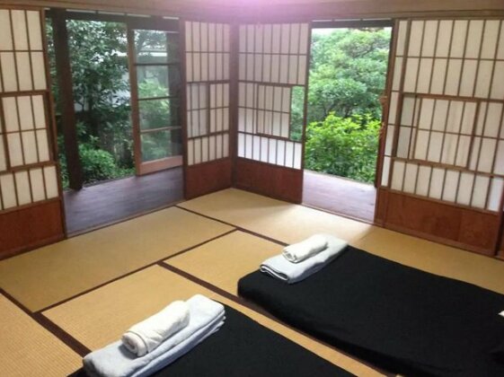 Traditional Japanese House Near Sea - Photo3