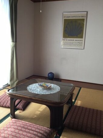 Yuigahama Apartment - Photo5