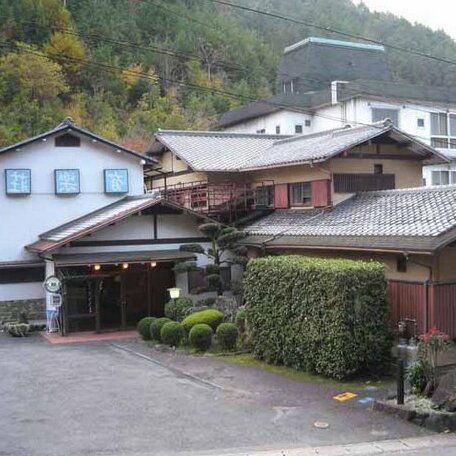 RYOKAN Yunohana Onsen Yurakuso