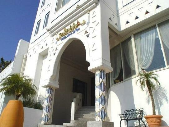 Arabianart Hotel & Gallery