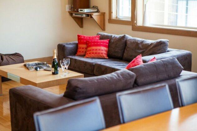 Kamakura Apartments - Photo3