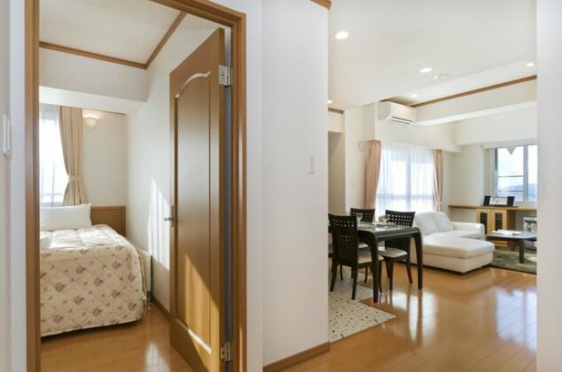 Mountainside Palace - Photo3