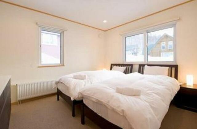 Ruby Chalet - Photo5