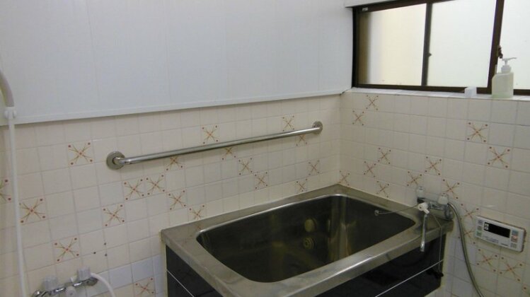 Guest One - Photo5
