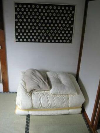 Guesthouse Yurakuso - Photo2