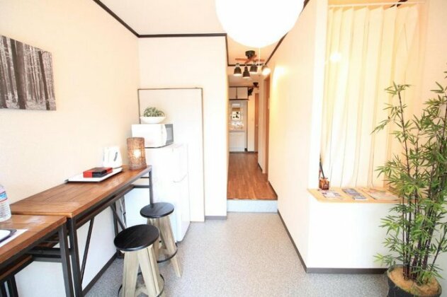 HOSTEL TEN with Japanese sake BAR - Photo4