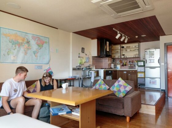 J-Hoppers Kyoto Guesthouse - Photo5