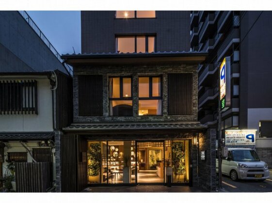 Kyoto Shinmachi Rokkaku Hotel grandereverie