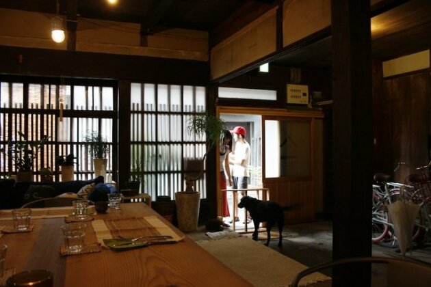 Oil Street Guest House and Space - Photo3