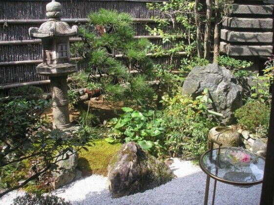 Samurai Inn - Photo3