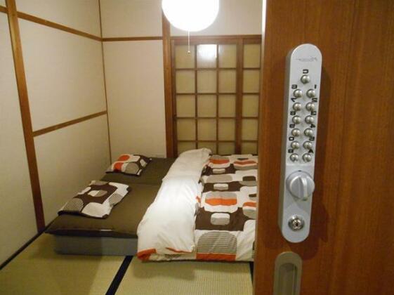 Stella Higashiyama - Photo2