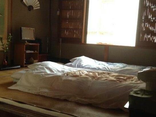 Tomiya - Photo2