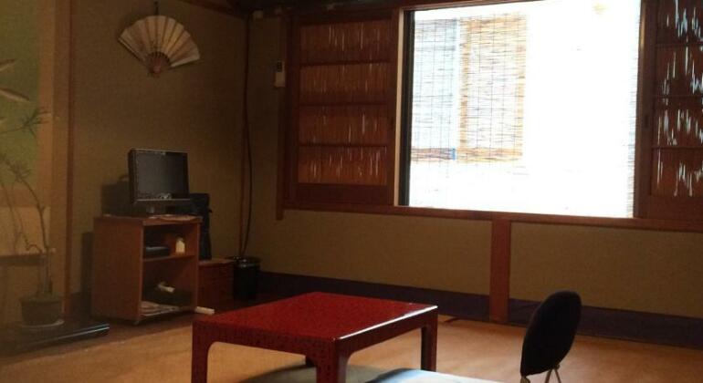Tomiya - Photo3