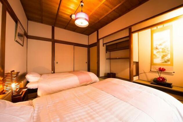 ZEN Kyoto Kinkaku-ji Temple - Photo3