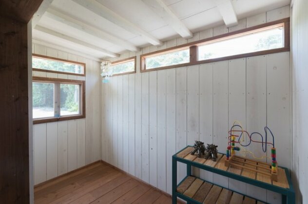 Ura-Ura - Photo5