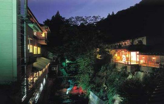 RYOKAN Yomogihira Onsen Yomoyamakan