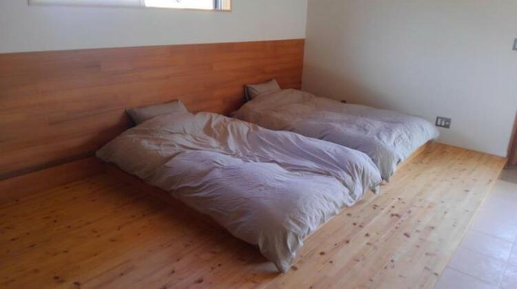 Sumica - Photo2