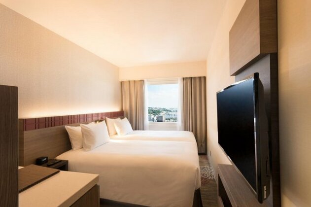 DoubleTree by Hilton Hotel Naha Shuri Castle - Photo4