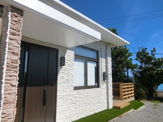 Photo 2