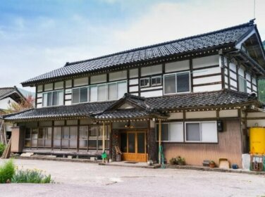 Takazuri-Kita - Hostel