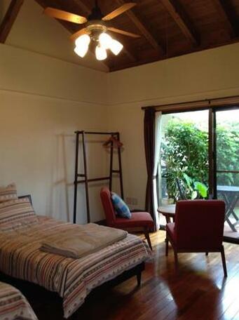 Akachichi Guesthouse - Photo3
