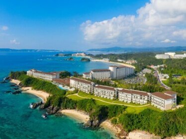 Halekulani Okinawa Onna