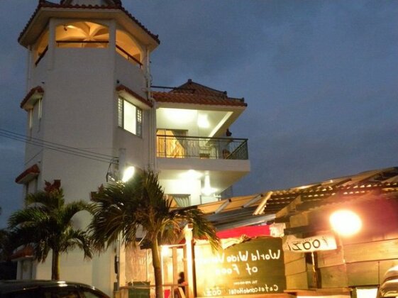 Oozi Condominium