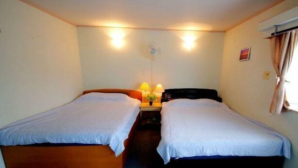 Threepeace Okinawa - Photo3