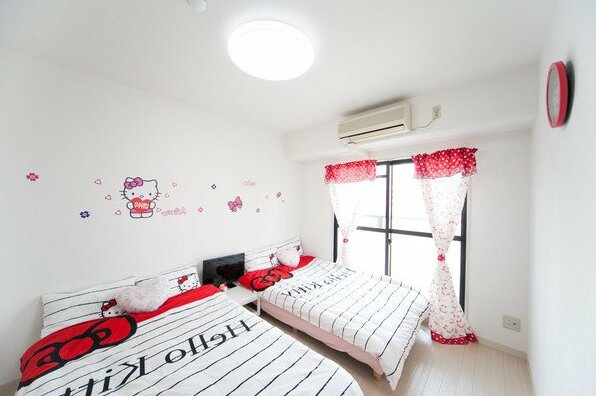 1 Bedroom Apartment With Kitty Osaka Shin-Imamiya Area 303 - Photo2