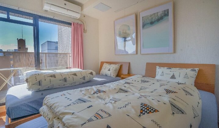 5min To Daikokucho Bright & Airy 3br Holiday Home