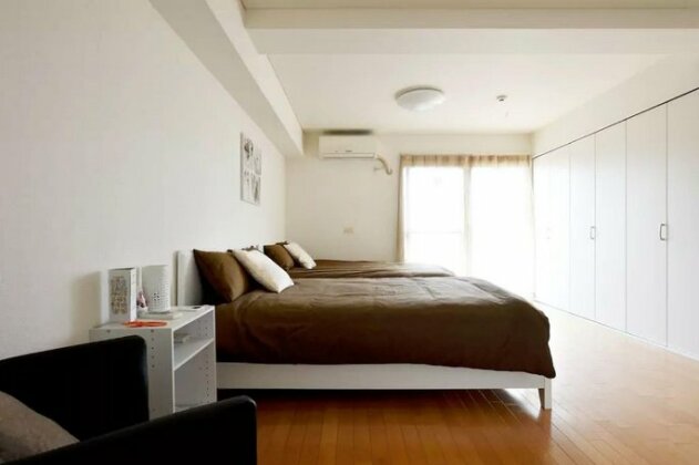 AU 1 Bedroom Apartment - Photo3