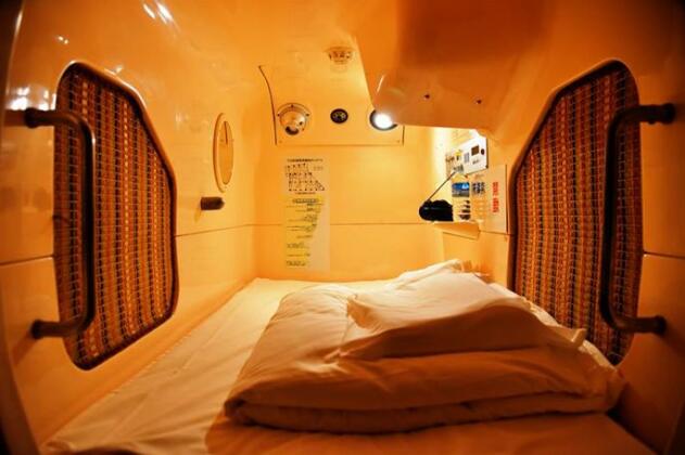 Capsule Hotel Daitoyo