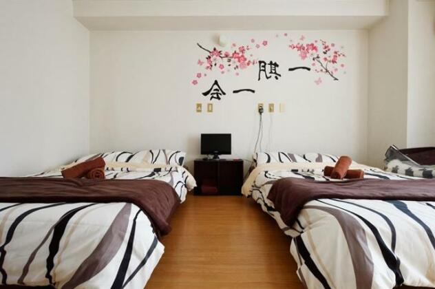KR NW1 2 Bed Apartment in Namba - Photo5