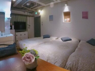 Osaka guesthouse RELASTAY