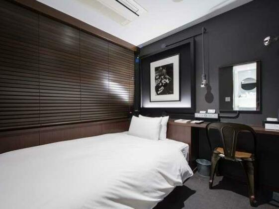 Rock Star Hotel - Photo2