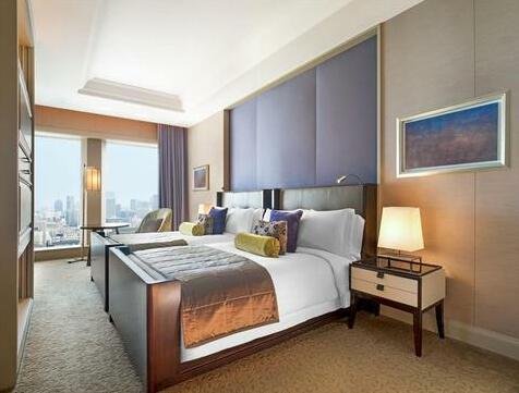 St Regis Osaka - Photo2