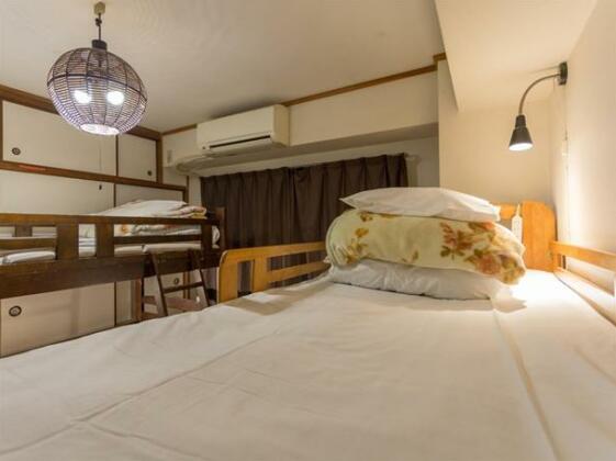 UK Osaka - Photo2