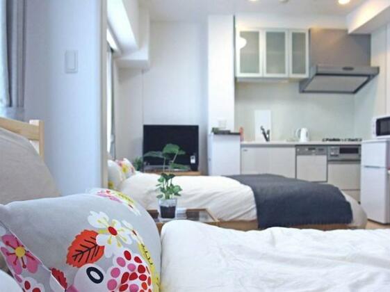 VT 2 Bedroom Apartment in Namba STA25