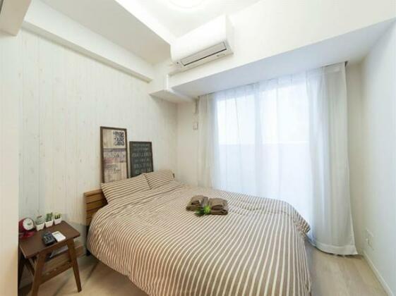 VT 4 Bedroom Apartment in Nipponbashi No32