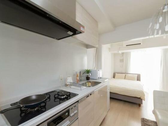 VT 4 Bedroom Apartment in Nipponbashi No32 - Photo3