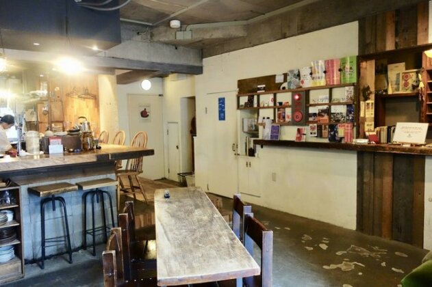 Untapped Hostel - Photo4