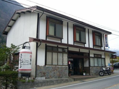 Okuhida Onsenkyo Sudomariminshuku Horaguchi