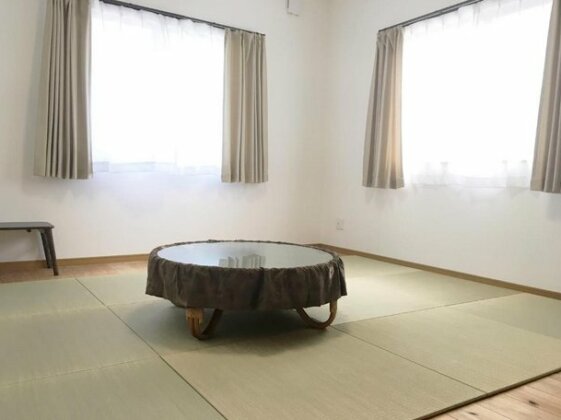 Shimahaku Aikana - Photo2