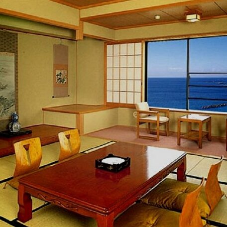 Shima Beach Hotel - Photo4