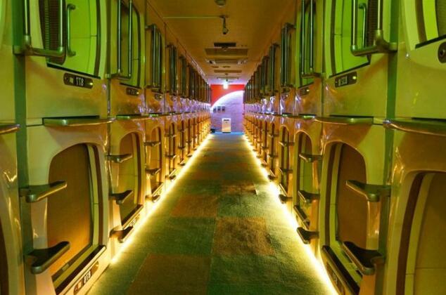 Capsule Hotel 310 - Photo2